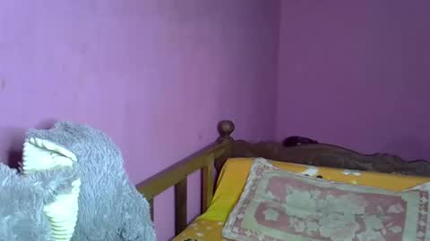 Snapshot of elisah01 chatting on February 6, 4:54 pm elisah01 online show from February 6, 4:54 pm