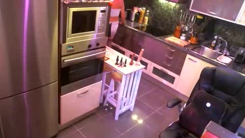 Barbie online show from September 20, 6:42 pm