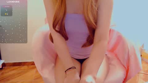 Snapshot of elisecrets chatting on September 27, 4:17 am Eli online show from September 27, 4:17 am