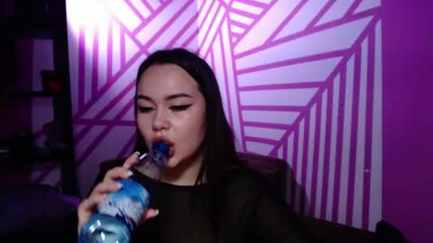 elissexbit online show from October 9, 11:41 am