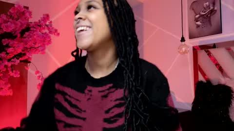 Snapshot of elit_noa chatting on November 15, 7:32 pm elit noa online show from November 15, 7:32 pm