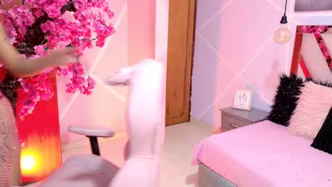 Snapshot of elit_noa chatting on November 20, 7:57 pm elit noa online show from November 20, 7:57 pm