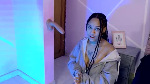 Snapshot of elit_noa chatting on November 27, 7:49 pm elit noa online show from November 27, 7:49 pm