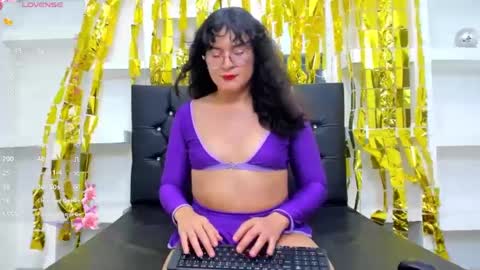 Snapshot of elith_berry69_ chatting on January 13, 12:41 am elith_berry69_ online show from January 13, 12:41 am