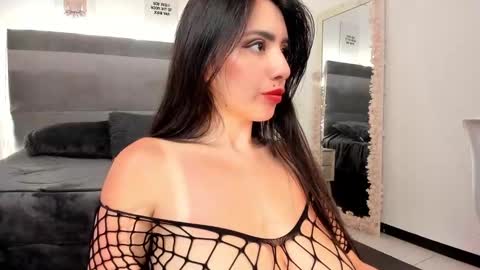 Elizabeth  online show from March 12, 4:13 pm