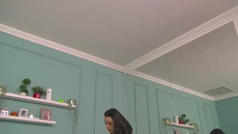 Snapshot of eliza_ibara chatting on January 16, 10:10 am Eliza online show from January 16, 10:10 am