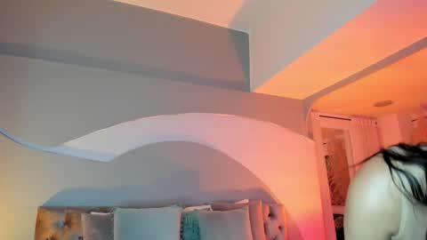 Snapshot of elizabeth_clark_ chatting on November 12, 7:46 pm Eli online show from November 12, 7:46 pm