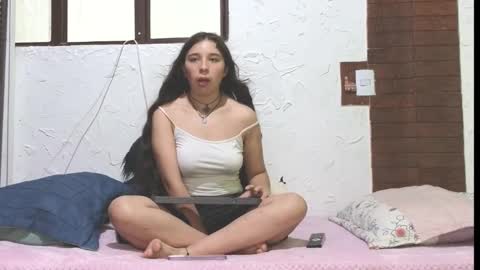 elizabeth online show from December 9, 2:45 am