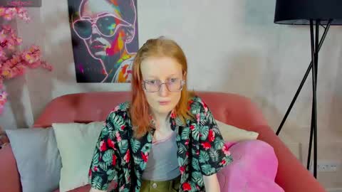 Elizabeth online show from January 5, 1:24 am