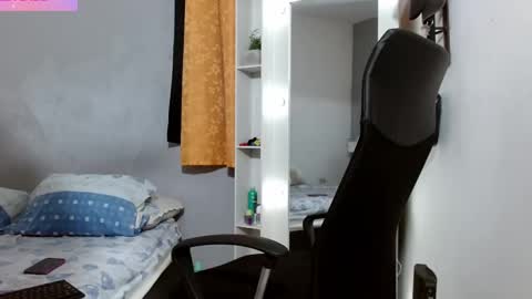 elizabeth_rizzo online show from January 13, 2:21 pm