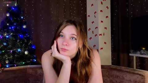 Elizabeth online show from December 20, 1:02 am