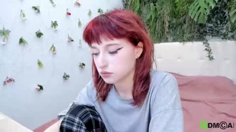 Eliza online show from February 6, 9:29 pm