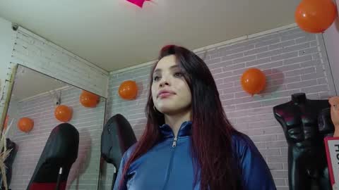 Snapshot of elizatex chatting on October 21, 10:21 pm online show from October 21, 10:21 pm