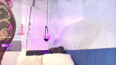 Snapshot of elizbeth_777 chatting on November 20, 7:24 pm elizbeth_777 online show from November 20, 7:24 pm