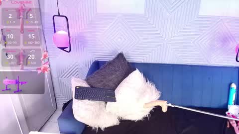 Snapshot of elizbeth_777 chatting on November 22, 7:02 pm elizbeth_777 online show from November 22, 7:02 pm