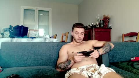 elkafit28 online show from April 1, 1:41 pm