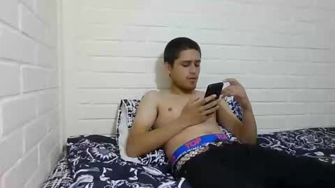 Snapshot of elkirih chatting on November 12, 6:47 am El Ray online show from November 12, 6:47 am