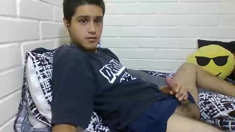 Snapshot of elkirih chatting on November 17, 4:29 am El Ray online show from November 17, 4:29 am