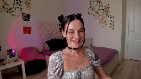 ELLA online show from September 14, 8:57 am