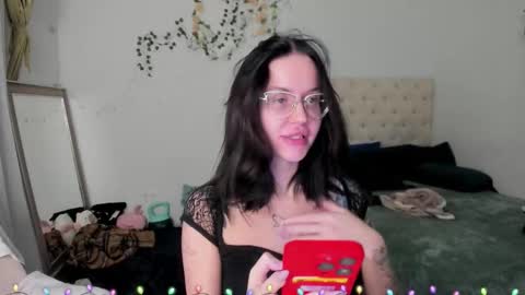 ELLA online show from January 12, 6:24 pm