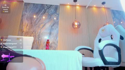 ella harper online show from January 17, 5:53 am