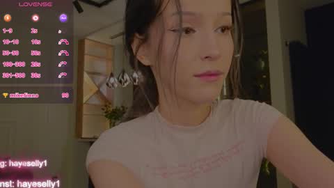 Snapshot of ella_hayes chatting on December 18, 11:22 pm Ella NEXT STREAM 1TH DECEMBER 1200 - 0800 AM AT MOSCOW TIME online show from December 18, 11:22 pm