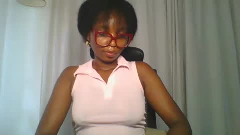 Ella online show from October 8, 7:06 am