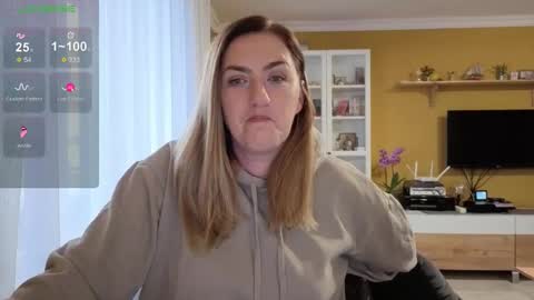 Ella  Max online show from November 4, 6:23 am