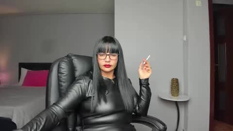 Snapshot of ella_sweety0 chatting on November 25, 6:41 pm Ella online show from November 25, 6:41 pm