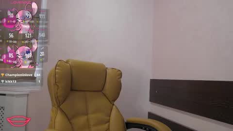 Ella online show from April 16, 6:14 am