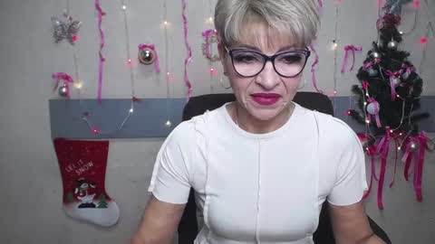 EllaBonito online show from January 16, 6:25 am