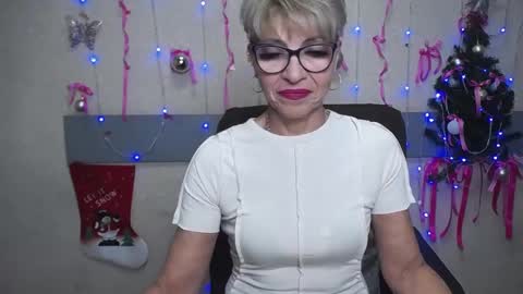 EllaBonito online show from January 16, 12:53 pm