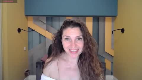 Snapshot of ellalongs chatting on December 25, 12:26 pm EllaLongs online show from December 25, 12:26 pm