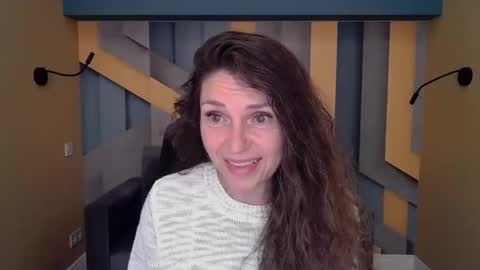 Snapshot of ellalongs chatting on September 27, 11:26 am EllaLongs online show from September 27, 11:26 am