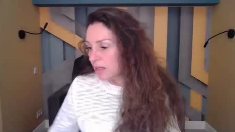 Snapshot of ellalongs chatting on September 28, 11:37 am EllaLongs online show from September 28, 11:37 am