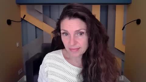 Snapshot of ellalongs chatting on September 29, 11:26 am EllaLongs online show from September 29, 11:26 am