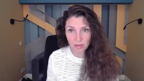 Snapshot of ellalongs chatting on October 9, 11:41 am EllaLongs online show from October 9, 11:41 am