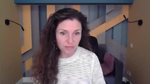 Snapshot of ellalongs chatting on October 12, 11:31 am EllaLongs online show from October 12, 11:31 am