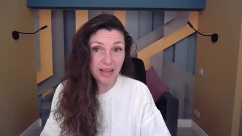 Snapshot of ellalongs chatting on November 26, 12:39 pm EllaLongs online show from November 26, 12:39 pm