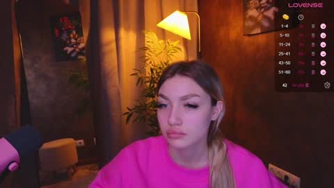 ellamilla online show from January 5, 11:59 am