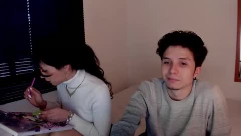 Snapshot of ellancain chatting on December 17, 9:54 pm Ella and Cain online show from December 17, 9:54 pm