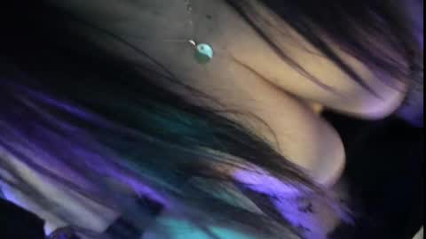 ELLE online show from February 28, 2:09 am