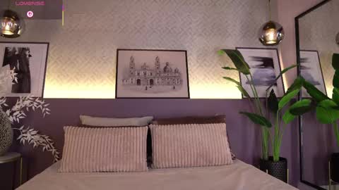 Elle Diane online show from April 17, 11:19 pm