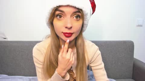 ellen_flow online show from December 21, 11:11 am