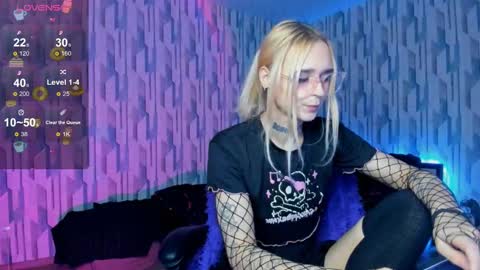 Snapshot of elli_26 chatting on February 5, 11:44 am Ellie online show from February 5, 11:44 am