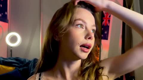 Snapshot of elli_harmon chatting on January 30, 3:51 pm Ellie  --- Ill see you either on Friday or Saturday and definitely on Sunday  online show from January 30, 3:51 pm