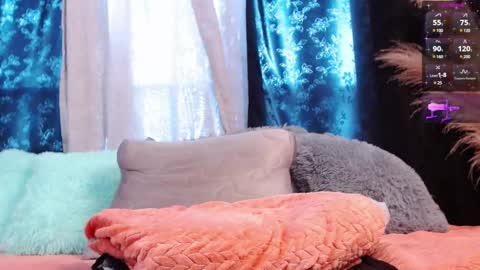 Snapshot of ellie_ramos chatting on February 25, 4:53 pm Ellie Ramos online show from February 25, 4:53 pm