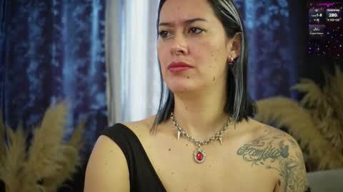 Snapshot of ellie_ramos chatting on November 13, 1:10 pm Ellie Ramos online show from November 13, 1:10 pm