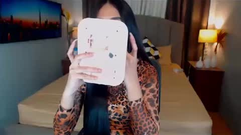 ellie online show from January 27, 9:33 pm