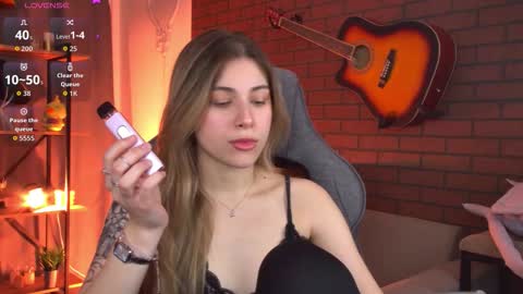 elliecutes online show from March 2, 7:15 am